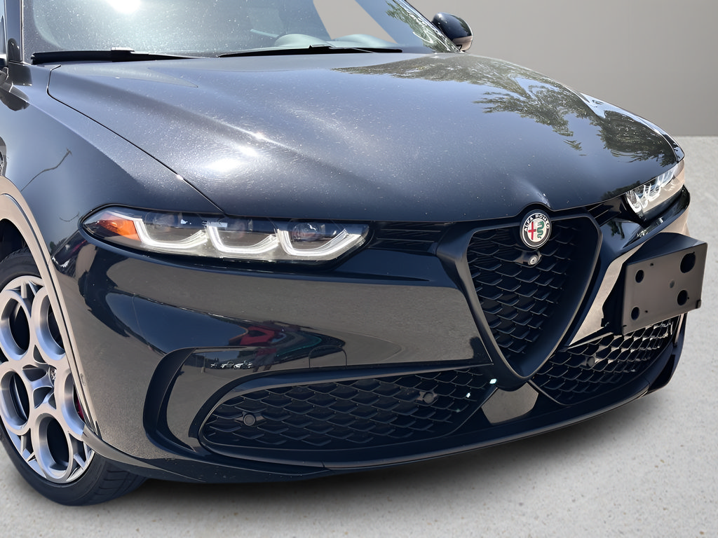 Used 2024 Alfa Romeo Tonale Veloce AWD/4WD image 25