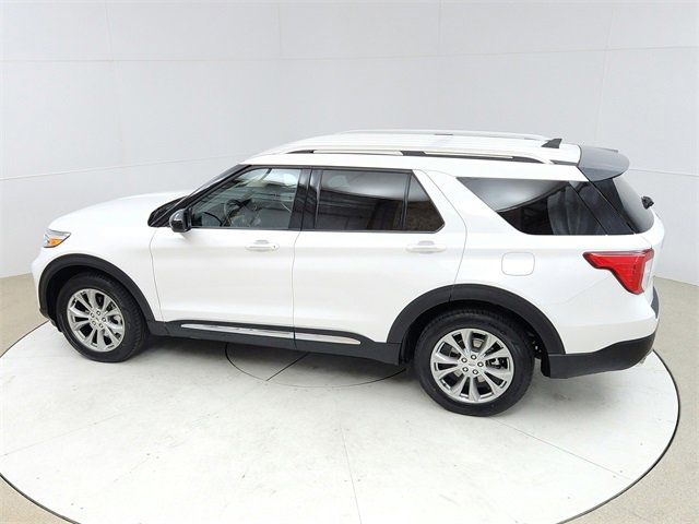 Used 2023 Ford Explorer Limited image 16