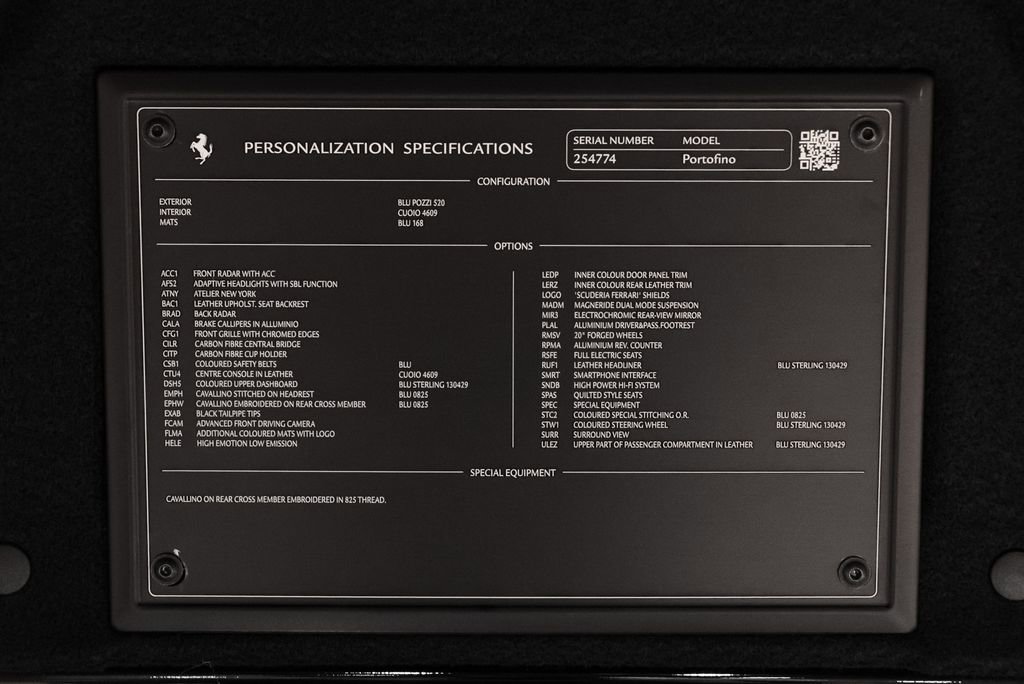 Used 2020 Ferrari Portofino image 23