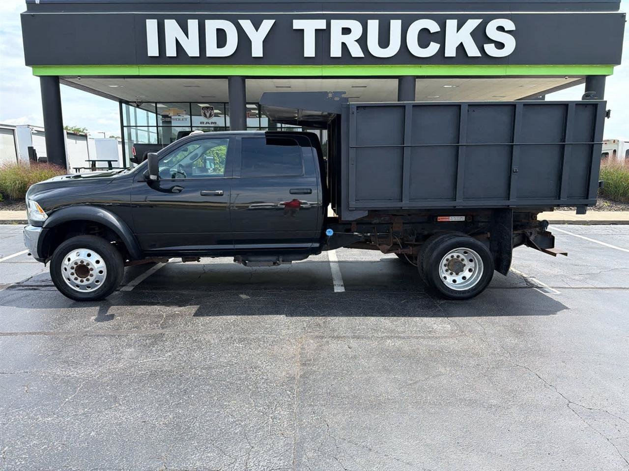 Used 2018 RAM 4500 Tradesman w/ Chrome Appearance Group AWD/4WD image 1