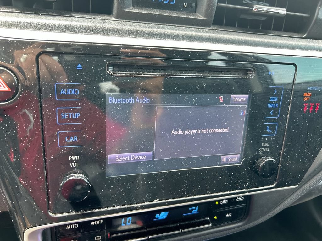 Used 2019 Toyota Corolla SE FWD image 21