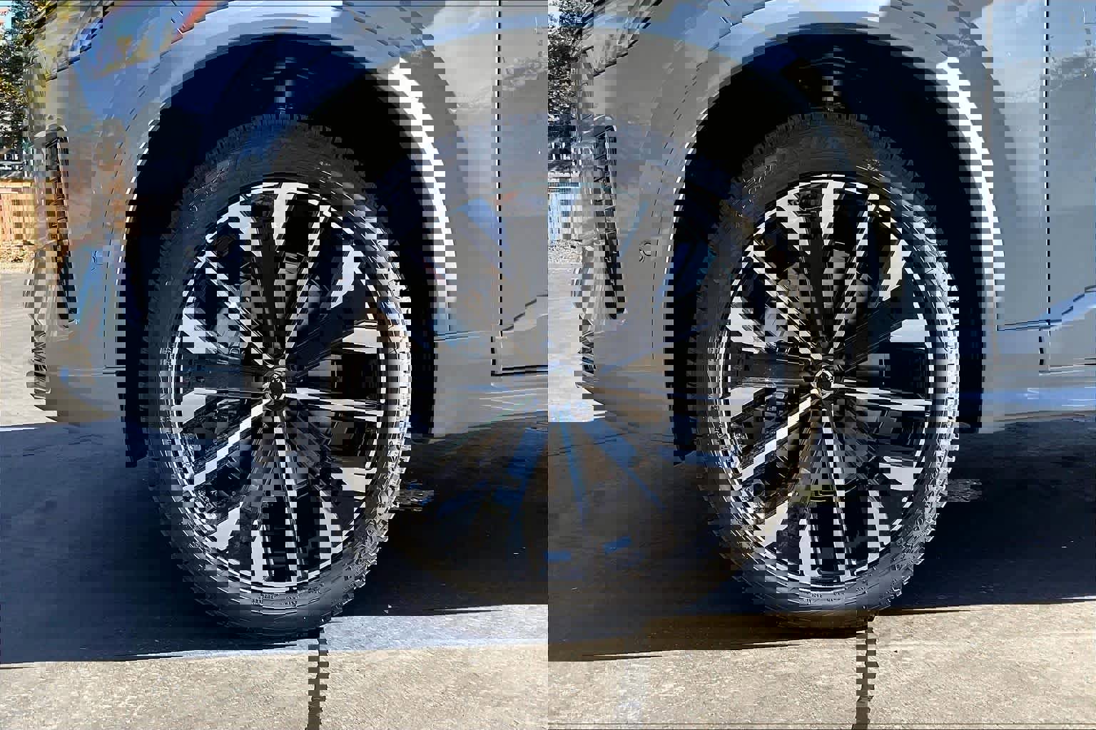 New 2026 Volvo XC90 B6 Ultra w/ Protection Package image 14