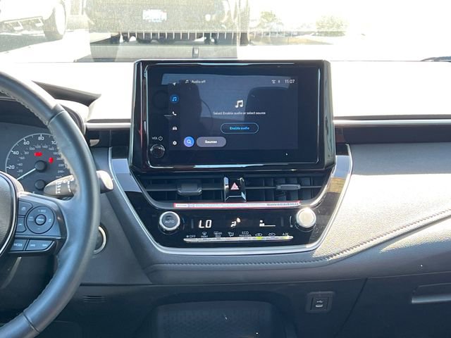 Certified 2025 Toyota Corolla SE FWD image 18