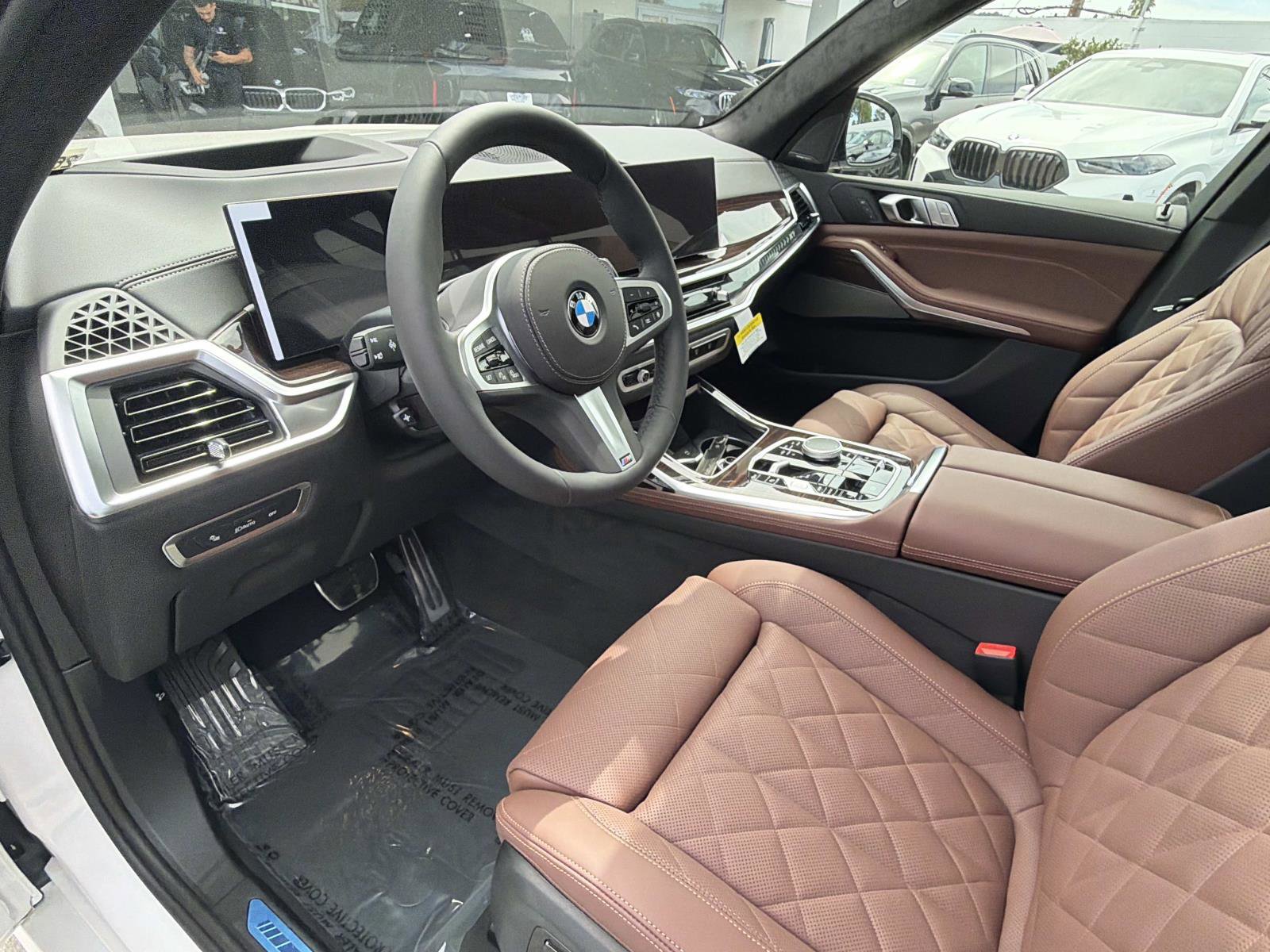 New 2026 BMW X7 xDrive40i w/ M Sport Package image 12
