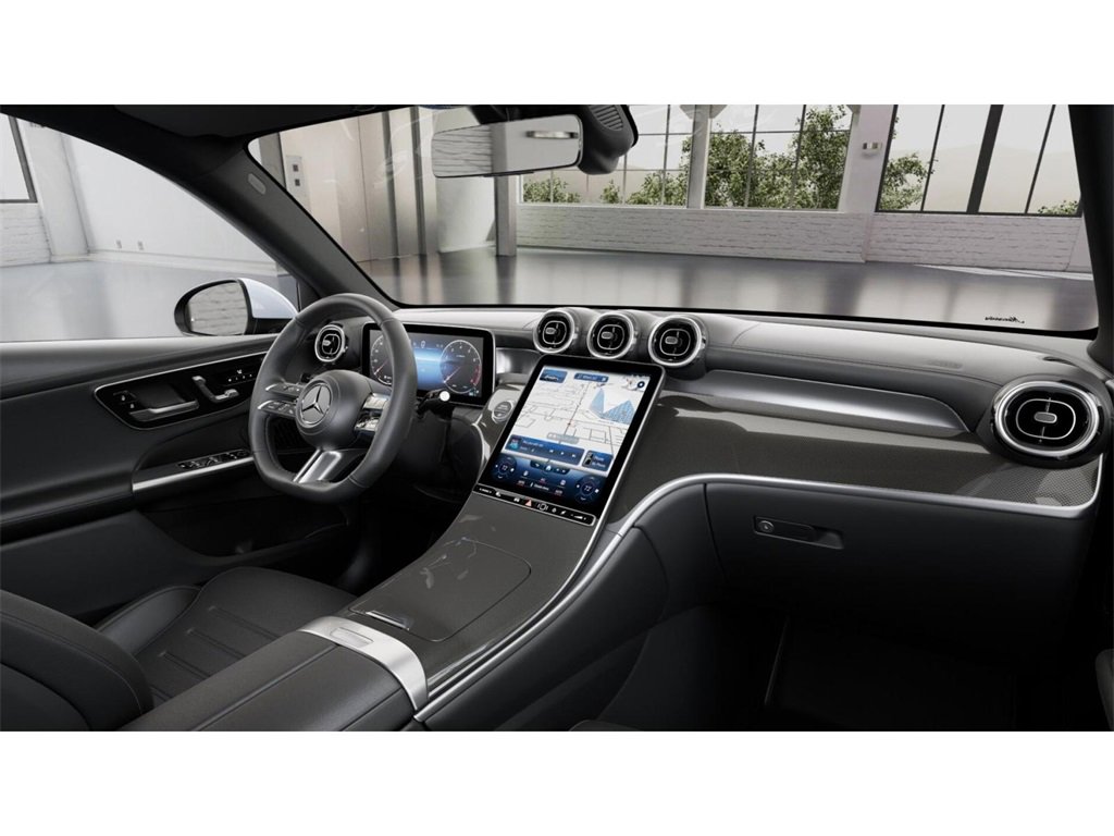 Used 2025 Mercedes-Benz GLC 300 4MATIC image 7