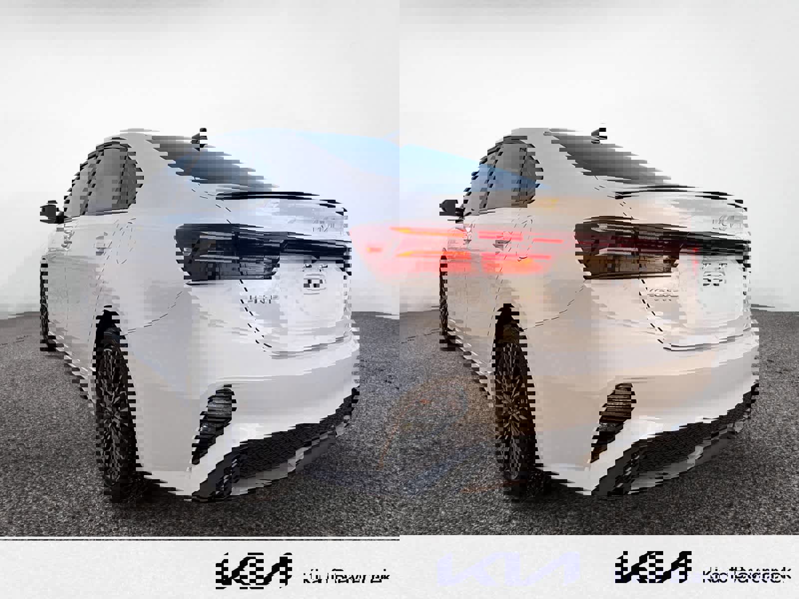 Used 2024 Kia Forte GT-Line image 3