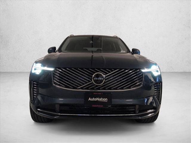New 2026 Volvo XC90 B5 Plus w/ Protection Package AWD/4WD image 6