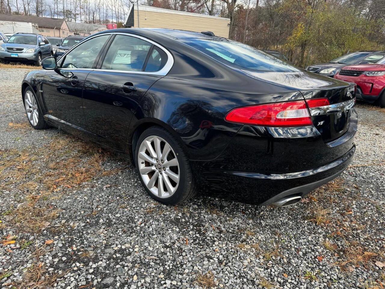 Used 2010 Jaguar XF Premium image 5