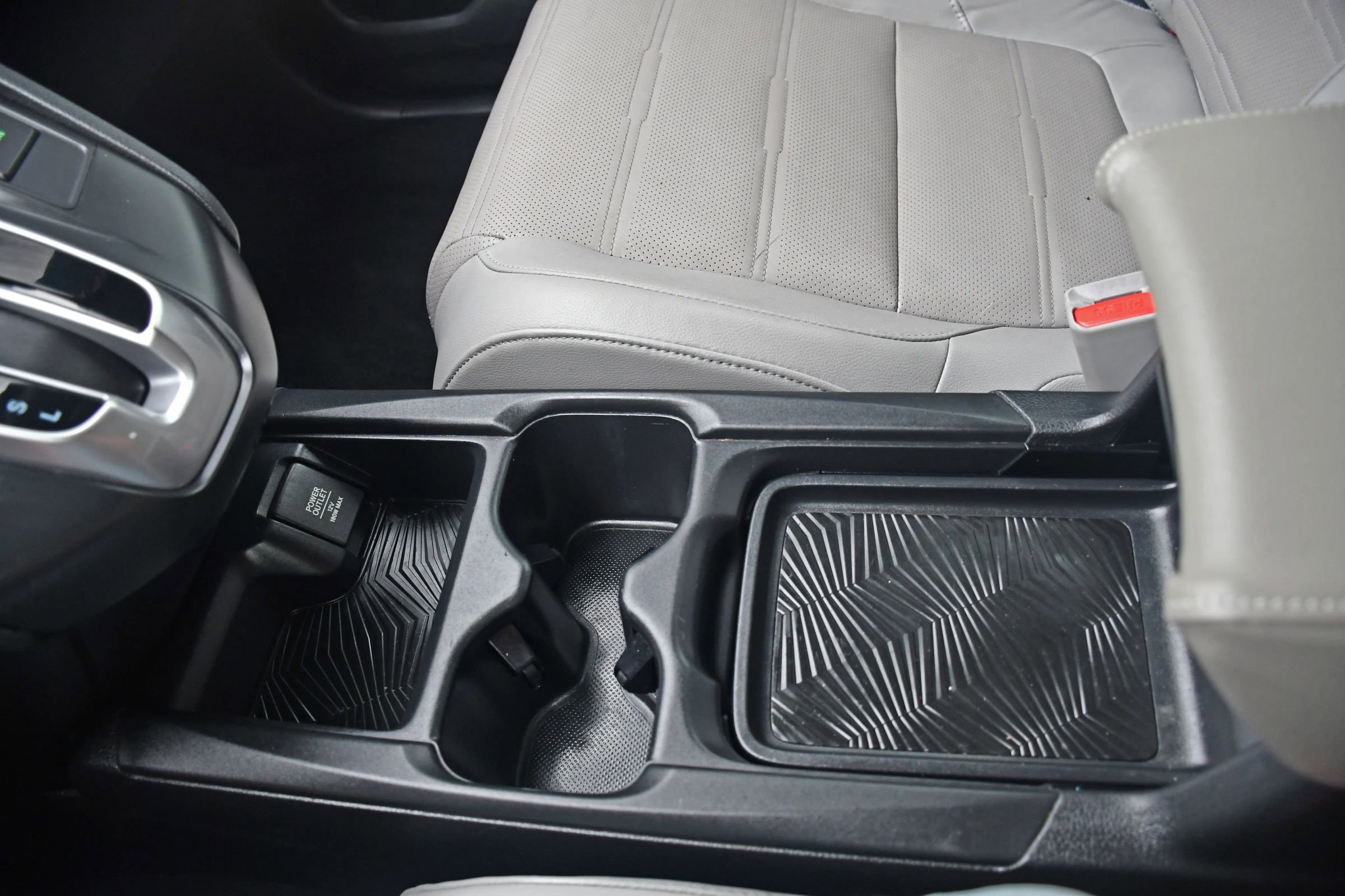 Used 2018 Honda CR-V Touring image 19