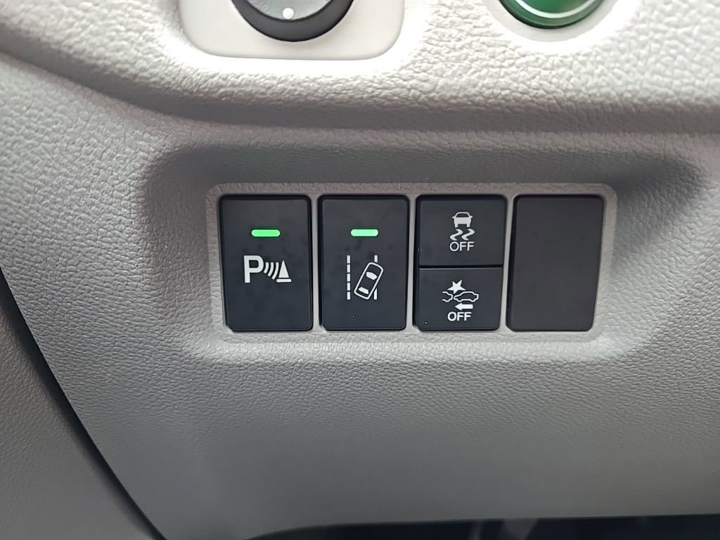 Used 2018 Honda Pilot Touring image 21