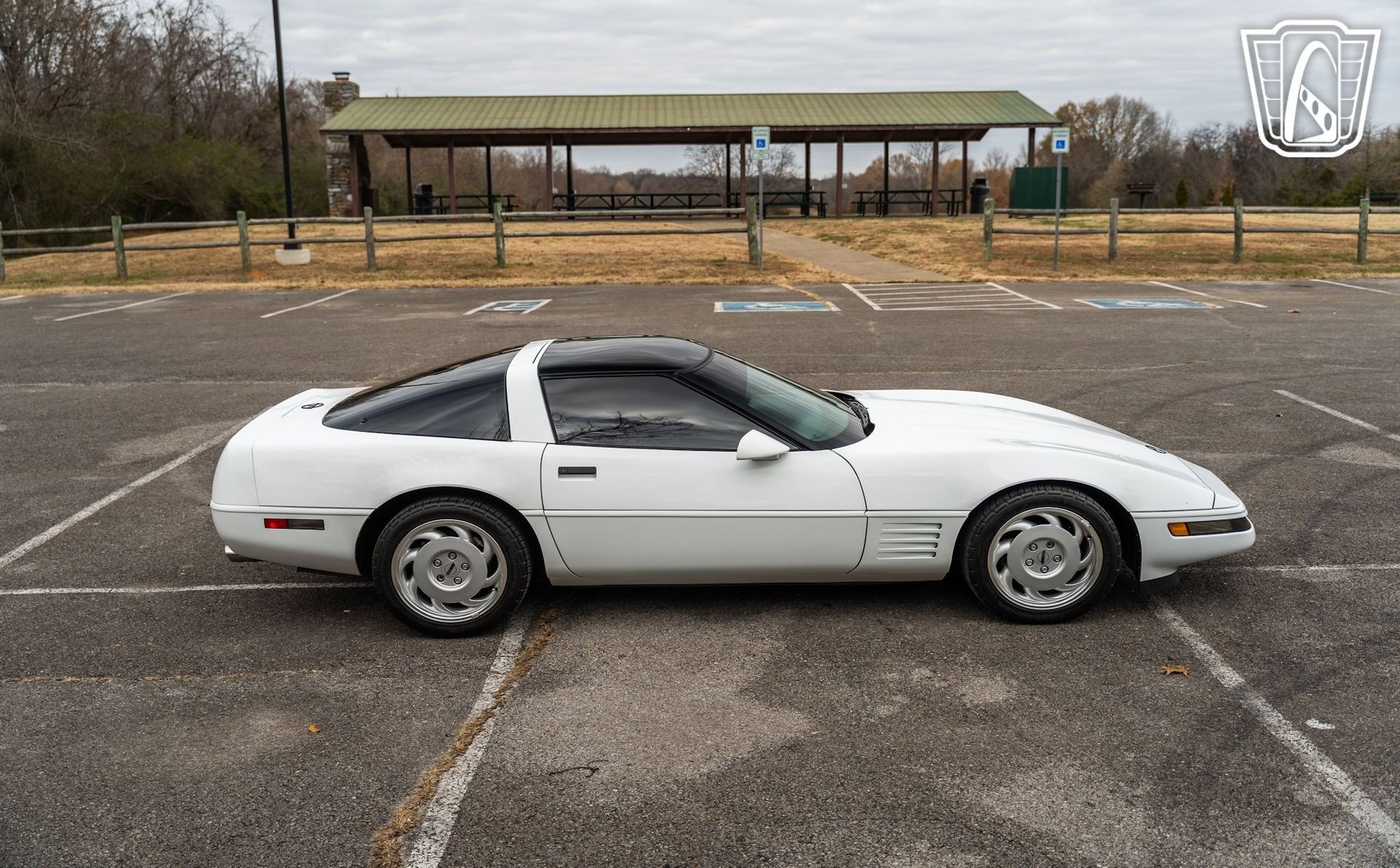 Used 1991 Chevrolet Corvette Coupe image 20
