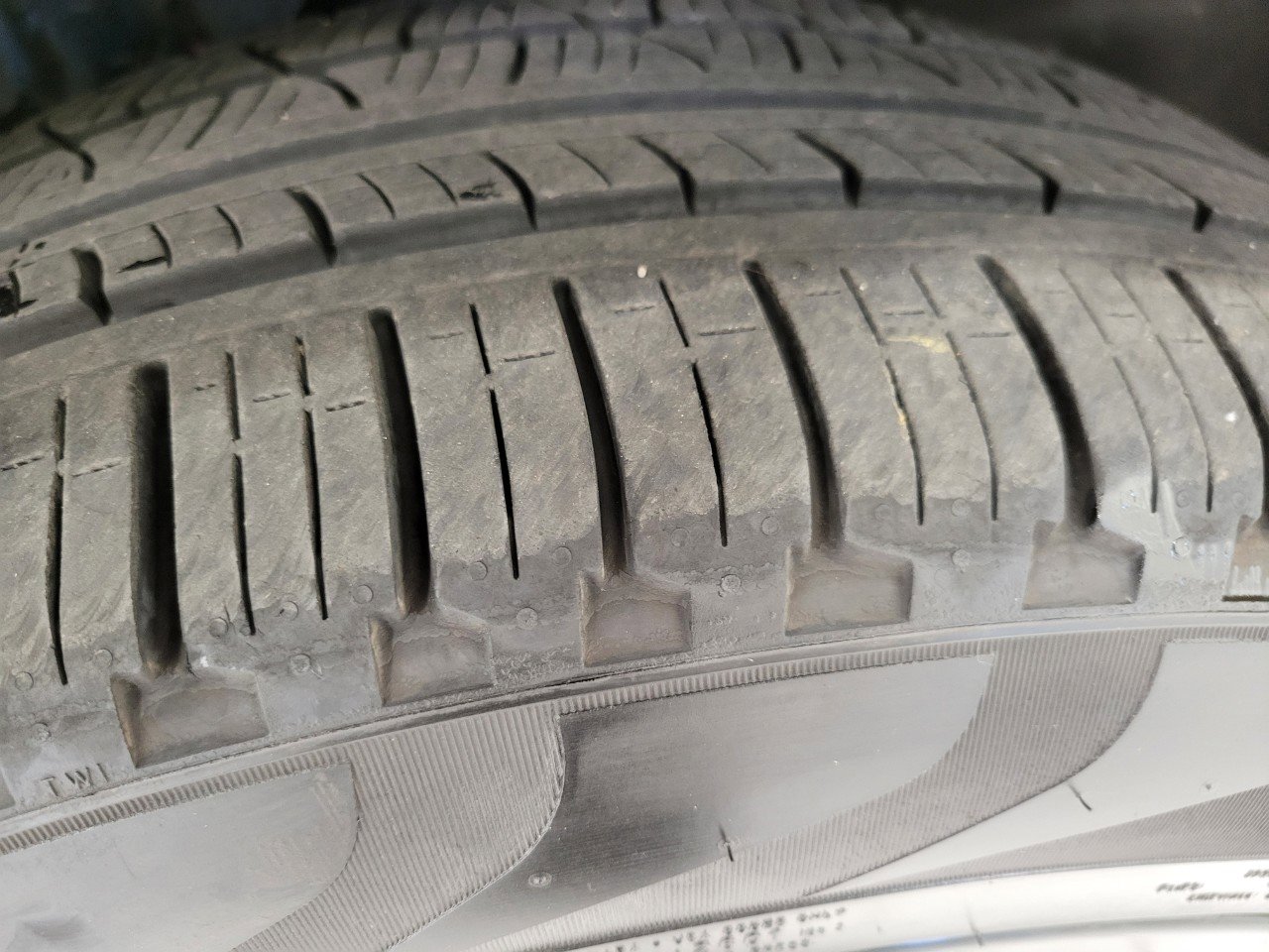 Used 2024 Lincoln Navigator L Reserve AWD/4WD image 4