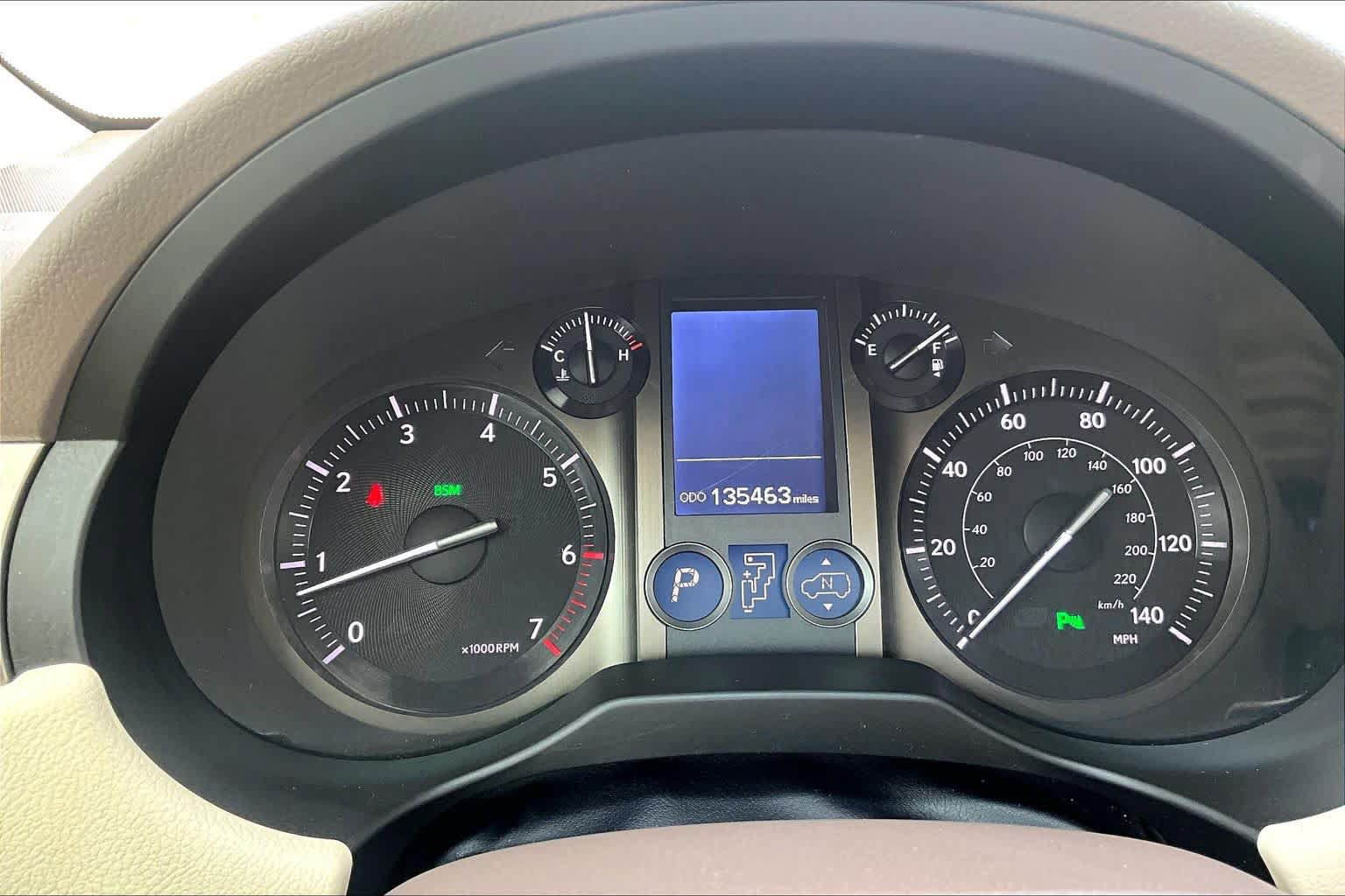 Used 2018 Lexus GX 460 Luxury w/ Preferred Accessory Package AWD/4WD image 26