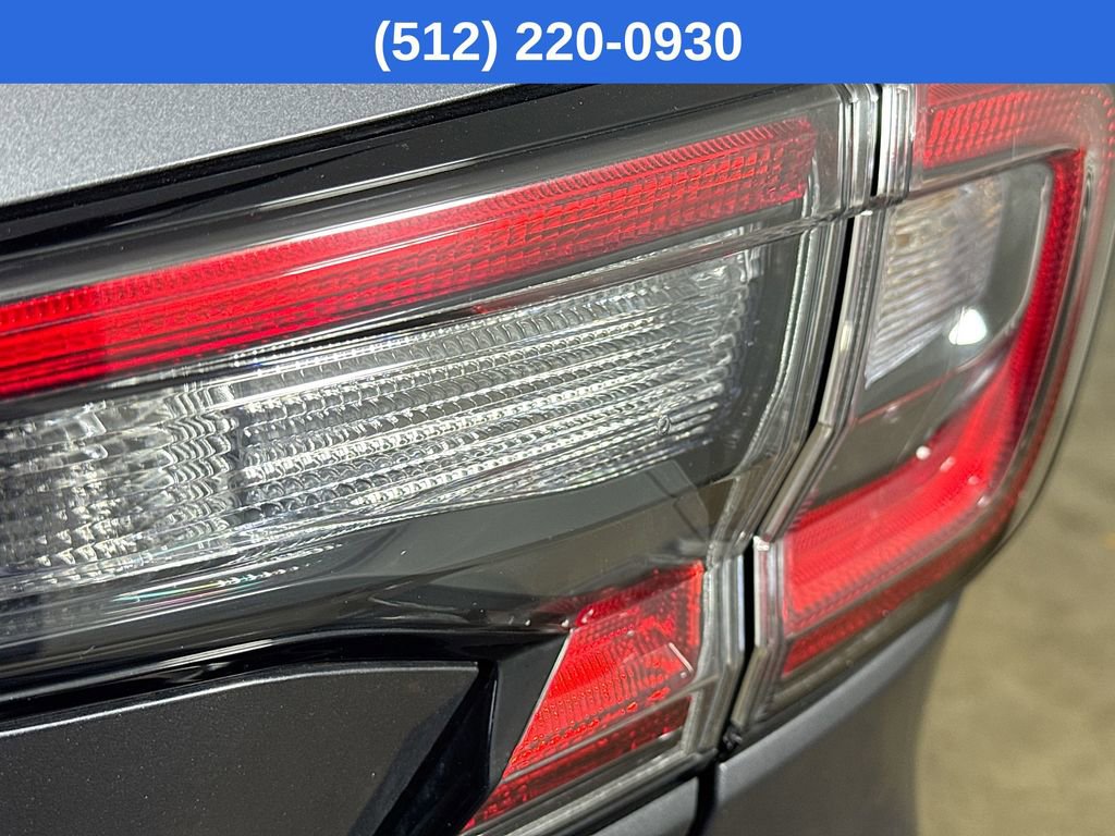 Certified 2025 Subaru Outback Premium image 32