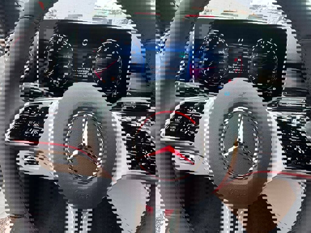 New 2026 Mercedes-Benz C 300 4MATIC Sedan image 12