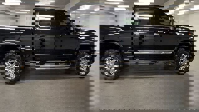 Certified 2024 Chevrolet Silverado 2500 High Country image 9