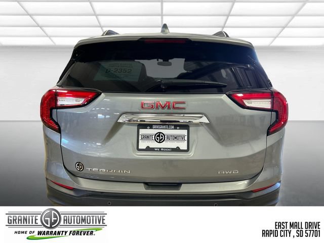 Used 2023 GMC Terrain SLE w/ Driver Convenience Package AWD/4WD image 5
