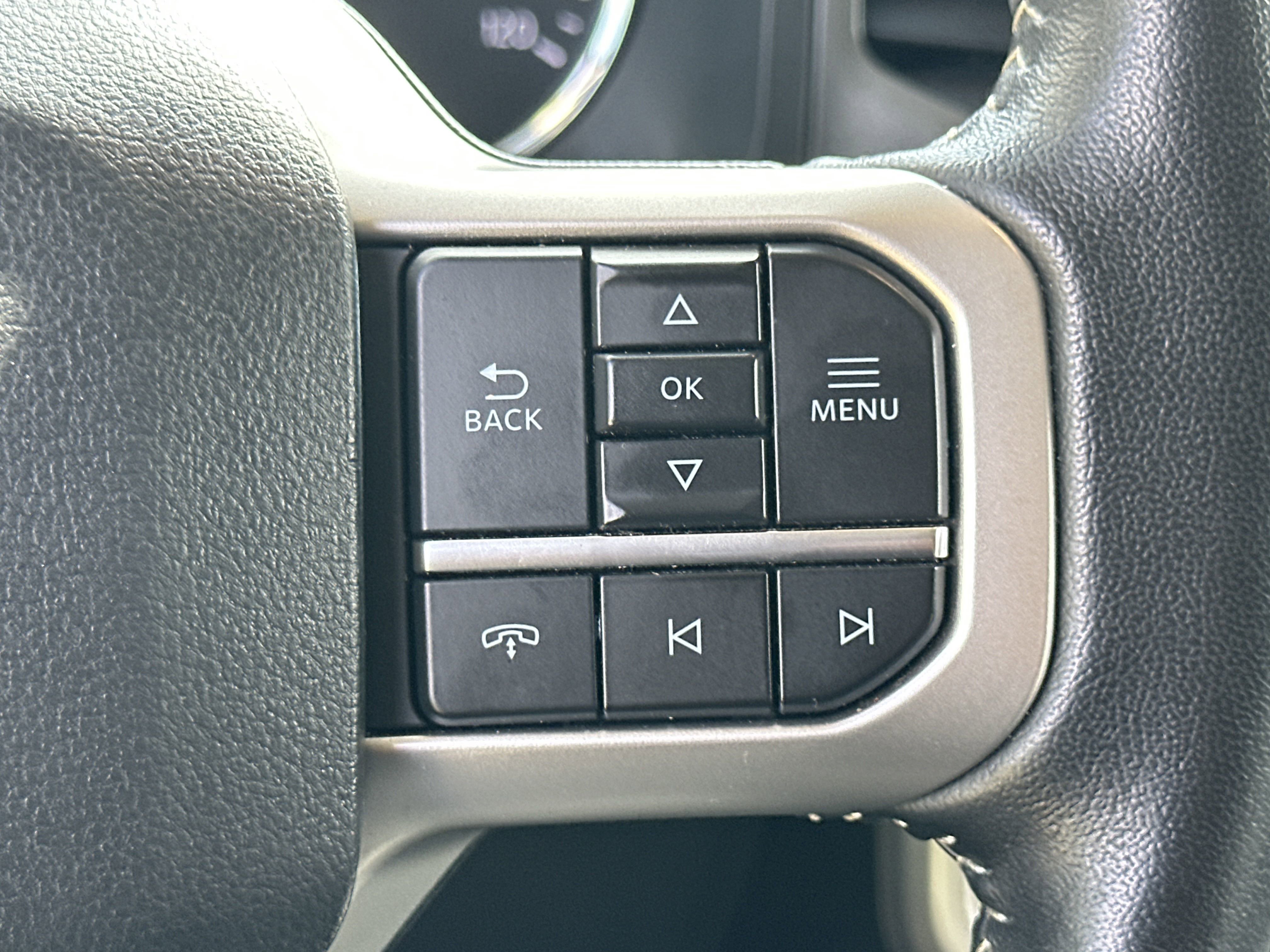 Used 2024 Ford Expedition Max XLT image 28