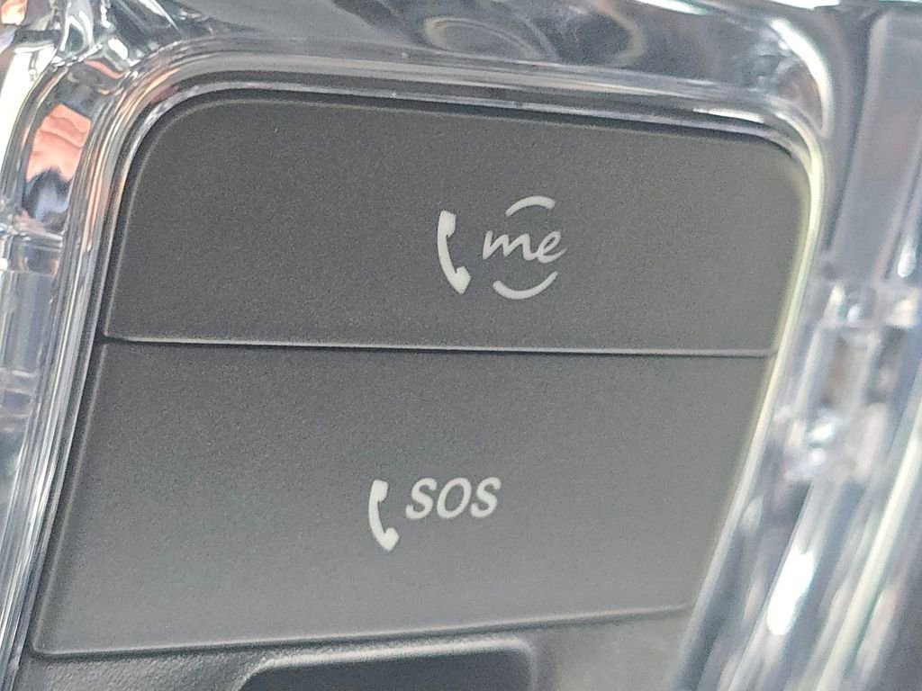 Certified 2025 Mercedes-Benz GLB 250 4MATIC image 9