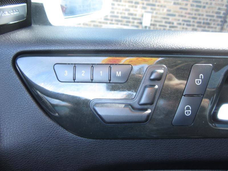 Used 2016 Mercedes-Benz GL 450 4MATIC image 27