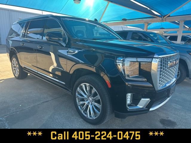 Used 2021 GMC Yukon XL Denali w/ Denali Premium Package image 8