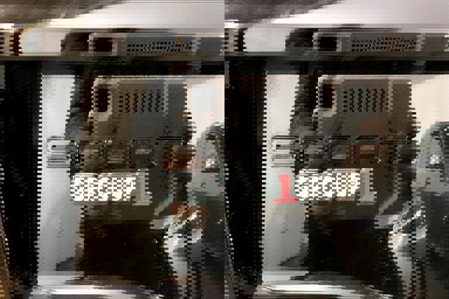 Used 2024 Land Rover Discovery Sport Dynamic SE image 10