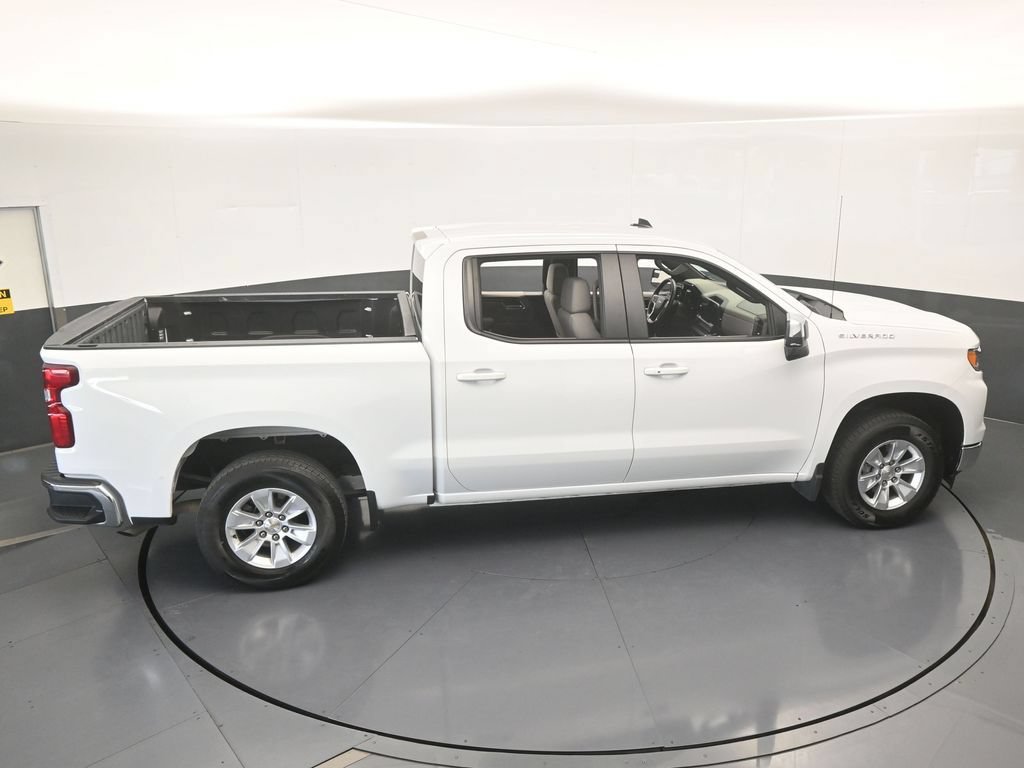 Used 2025 Chevrolet Silverado 1500 LT RWD image 38