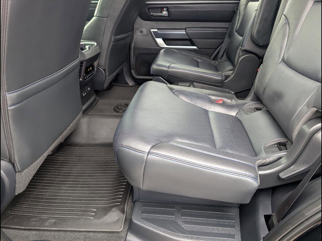 Used 2024 Toyota Sequoia Platinum image 10