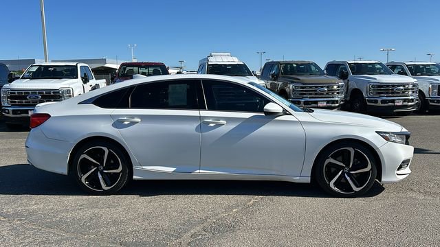 Used 2019 Honda Accord Sport image 2