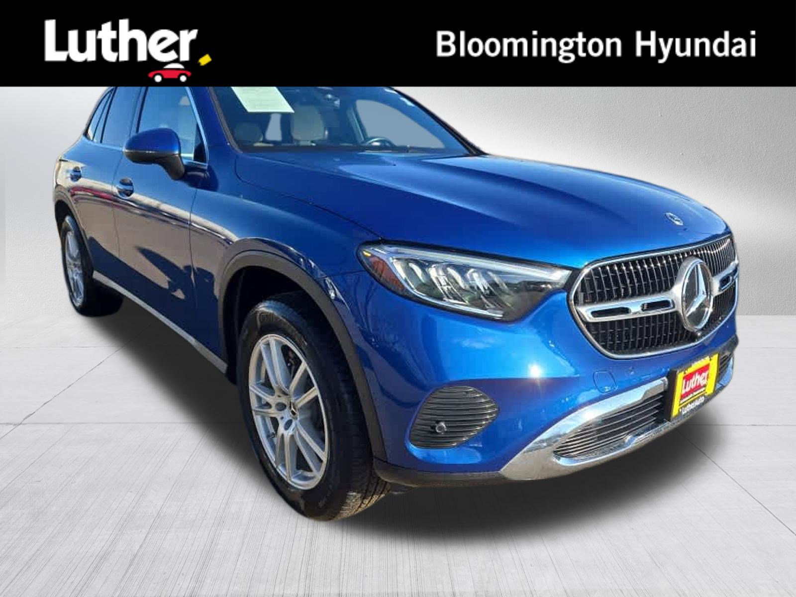 Used 2023 Mercedes-Benz GLC 300 4MATIC image 1