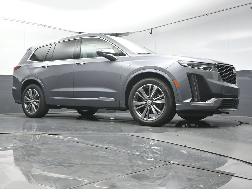 Used 2021 Cadillac XT6 Premium Luxury FWD image 40