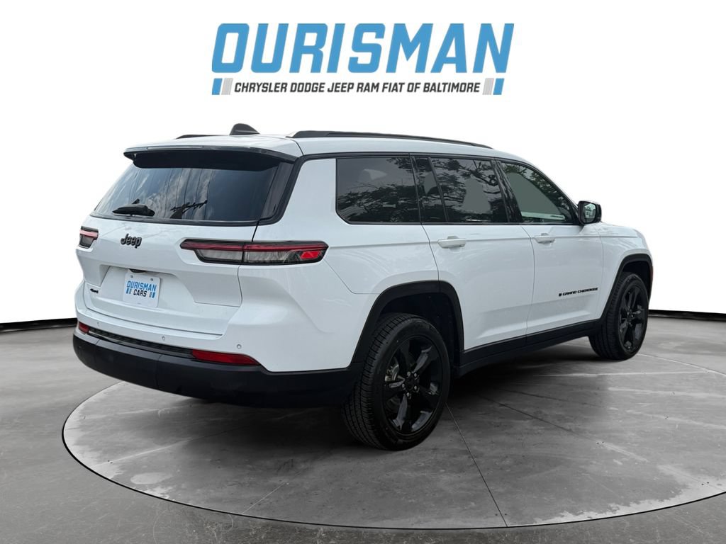 Used 2023 Jeep Grand Cherokee L Laredo AWD/4WD image 6
