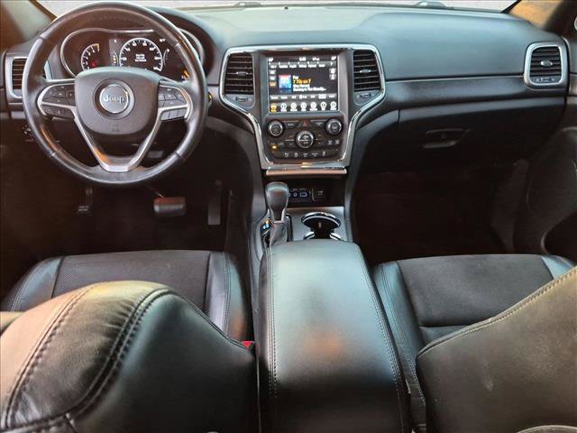 Used 2018 Jeep Grand Cherokee Altitude RWD image 19