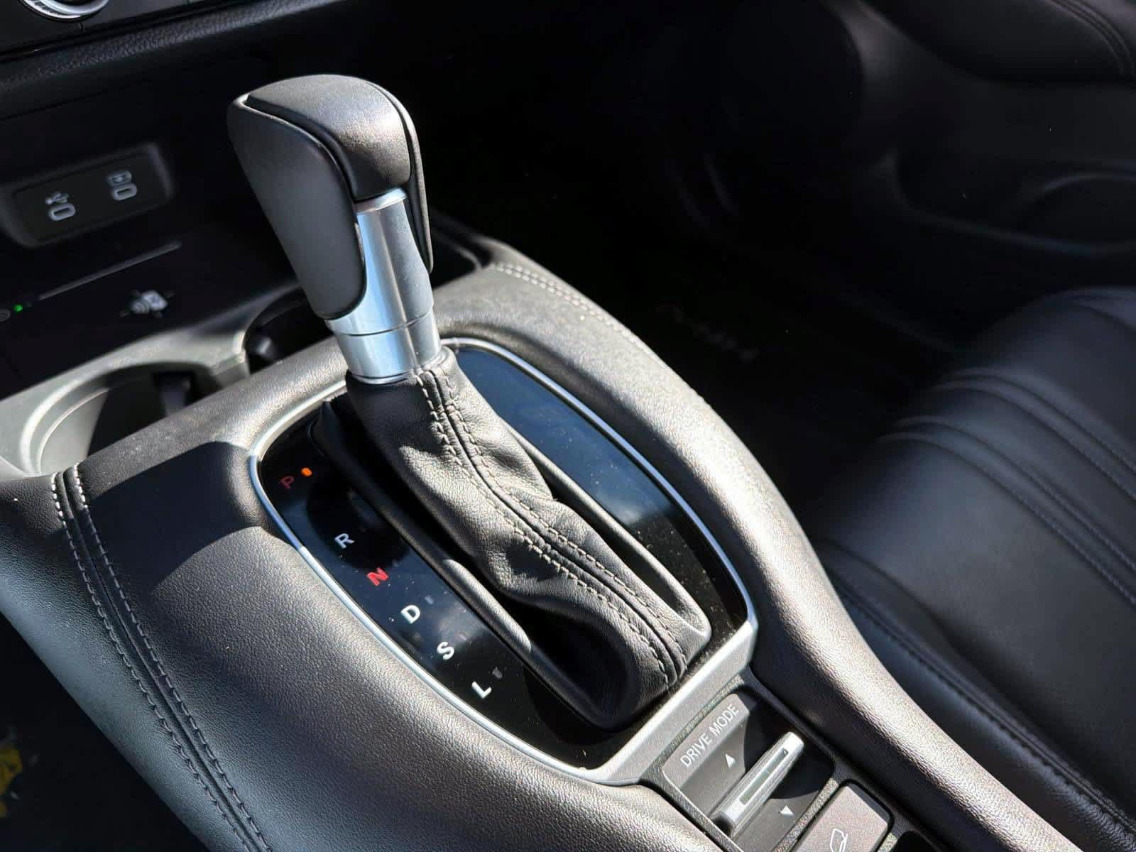 Used 2026 Honda HR-V EX-L image 16