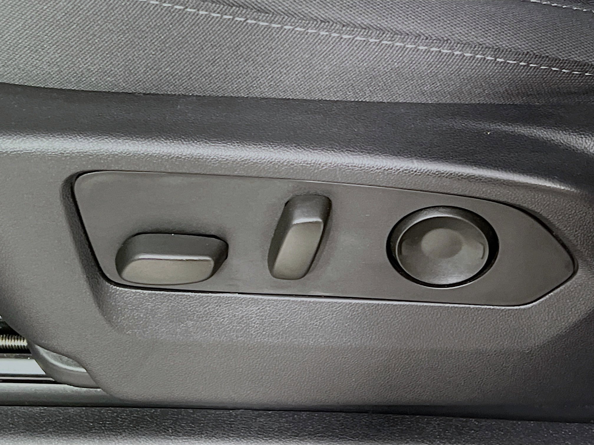 Used 2022 Chevrolet Silverado 1500 LT w/ All Star Edition Plus image 15