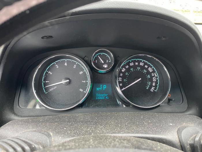 Used 2012 Chevrolet Captiva Sport LT w/ Convenience Package FWD image 38