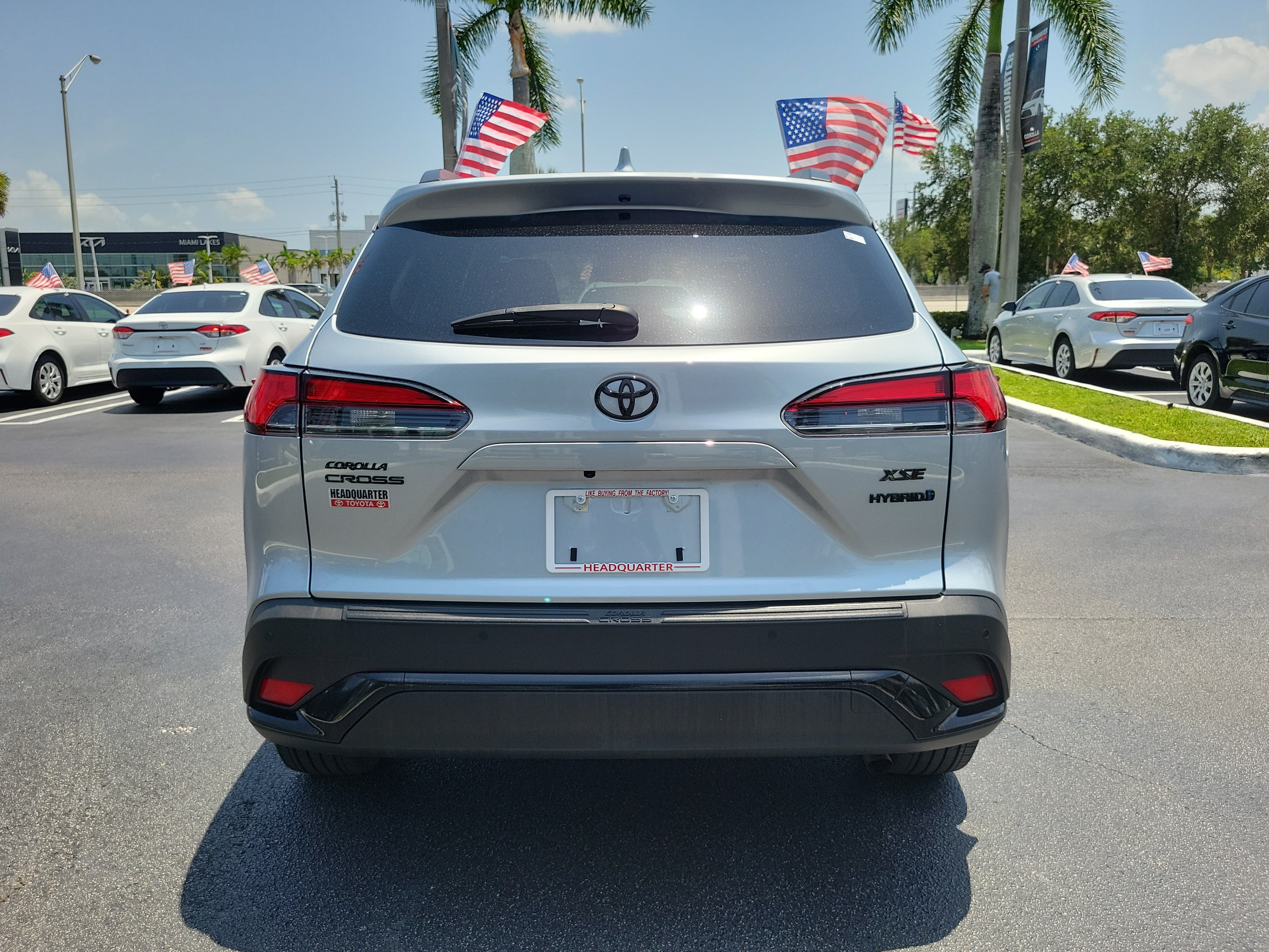 Used 2024 Toyota Corolla Cross AWD Hybrid w/ Convenience Package image 10