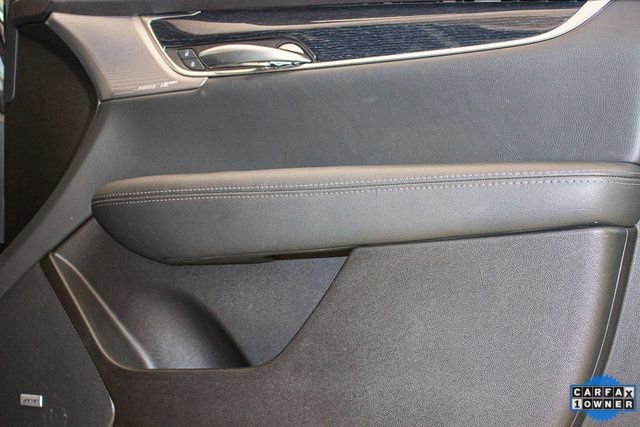Certified 2025 Cadillac XT5 Premium Luxury image 11