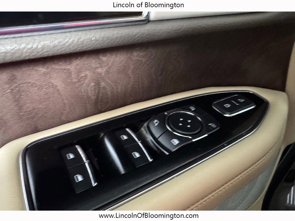 Used 2024 Lincoln Navigator Reserve AWD/4WD image 38