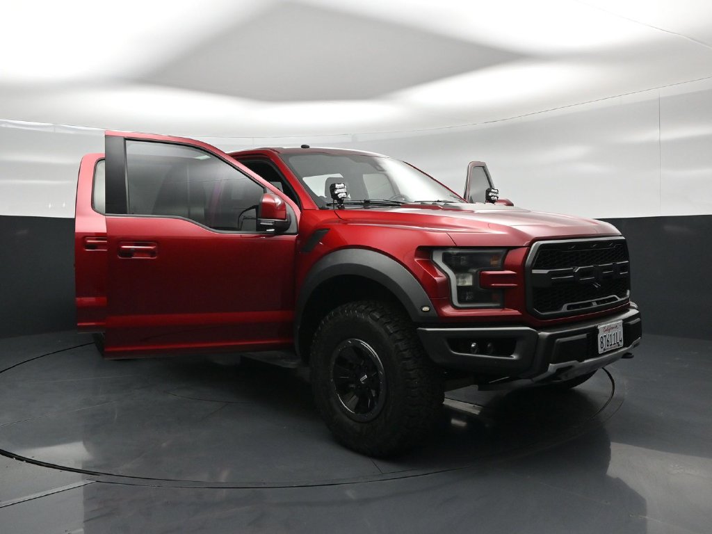 Certified 2017 Ford F150 Raptor w/ Equipment Group 802A Luxury AWD/4WD image 32