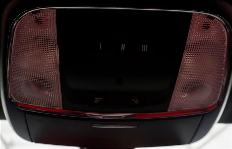 Used 2015 Dodge Charger SXT w/ Plus Group RWD image 18