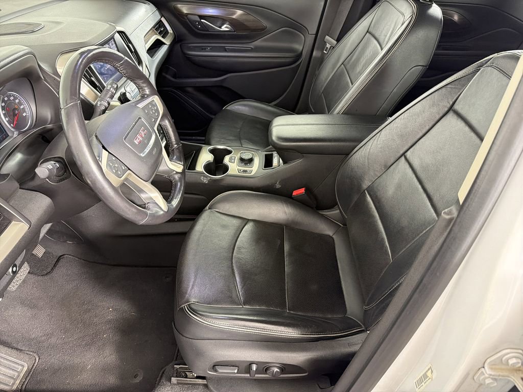 Used 2018 GMC Terrain Denali w/ Advanced Safety Package image 7