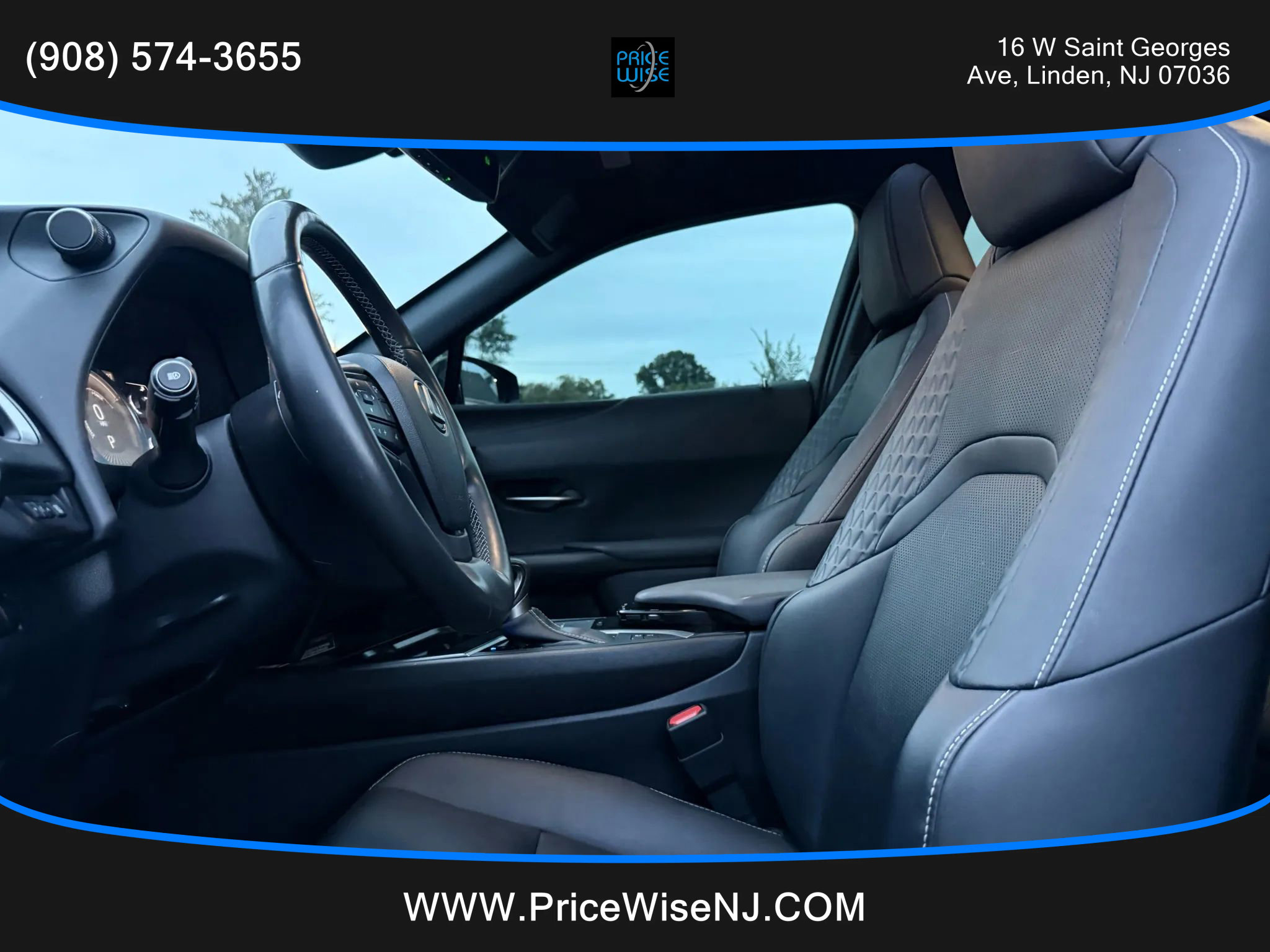 Used 2022 Lexus UX 250h w/ Premium Package image 8