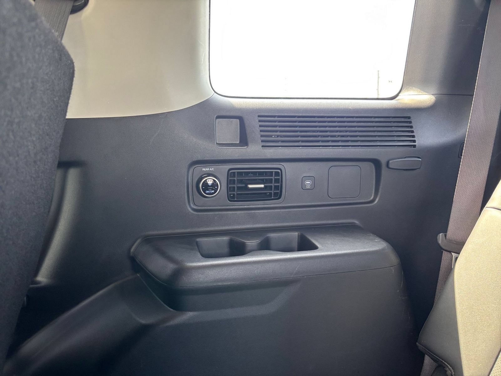 Used 2026 Hyundai Santa Fe SEL FWD image 24