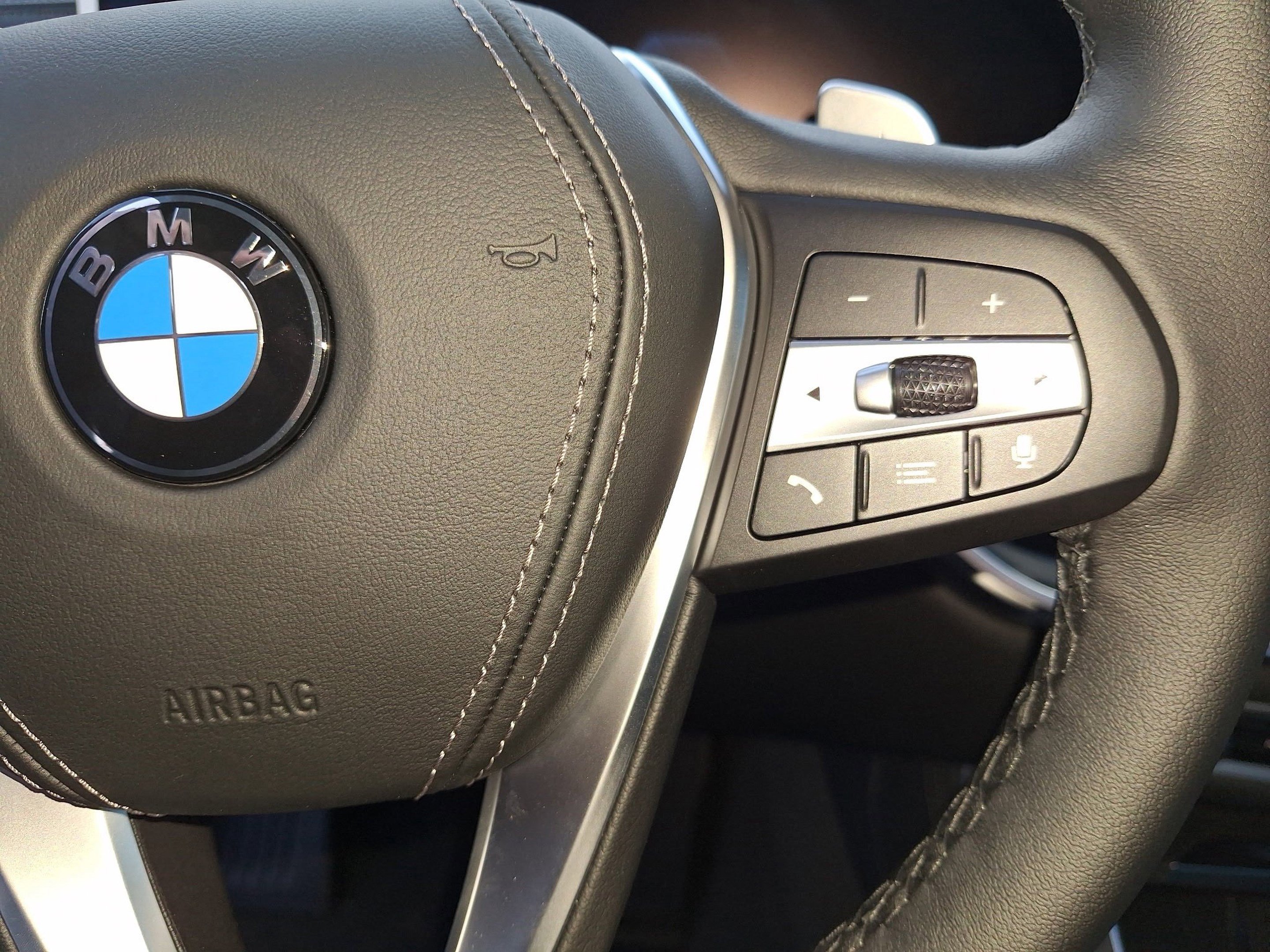 Used 2026 BMW X5 xDrive40i w/ Premium Package AWD/4WD image 13