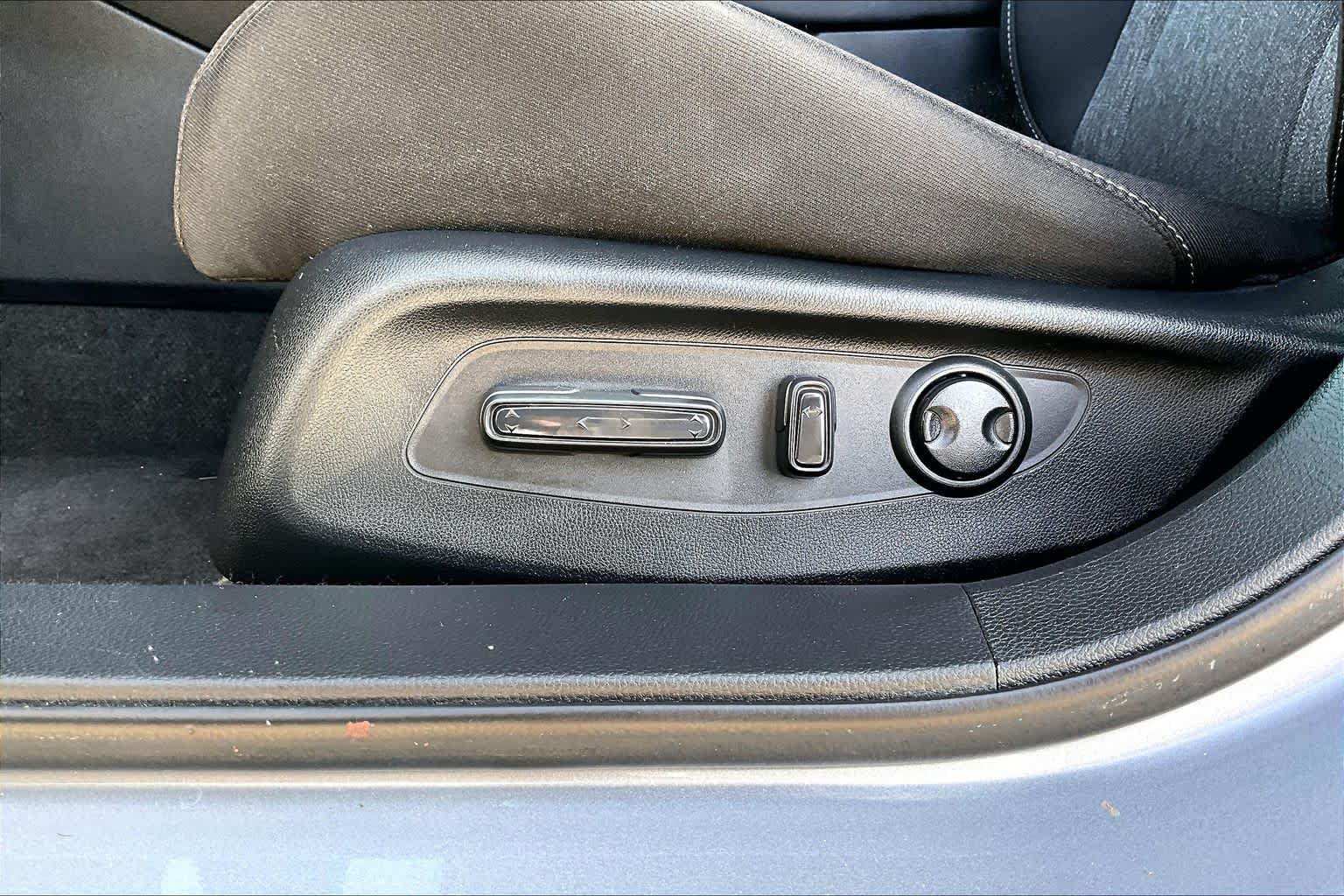 Used 2023 Honda Accord EX image 33