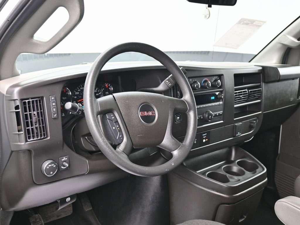 Used 2024 GMC Savana 2500 w/ Driver Convenience Package image 19
