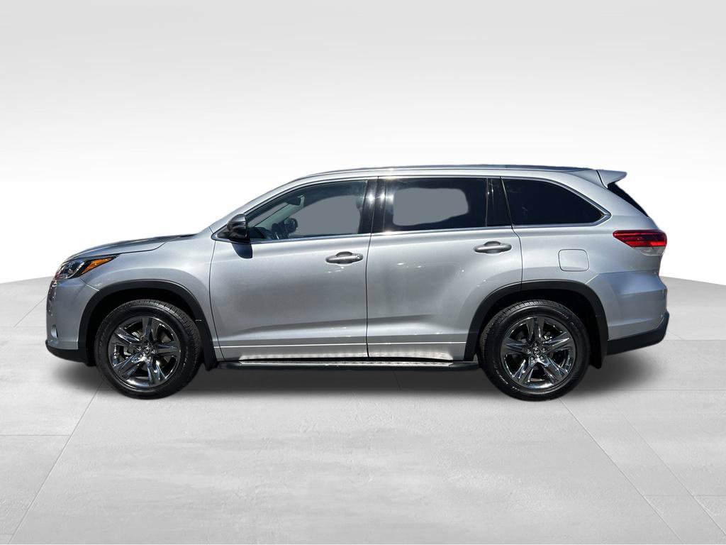 Certified 2018 Toyota Highlander Limited Platinum AWD/4WD image 2