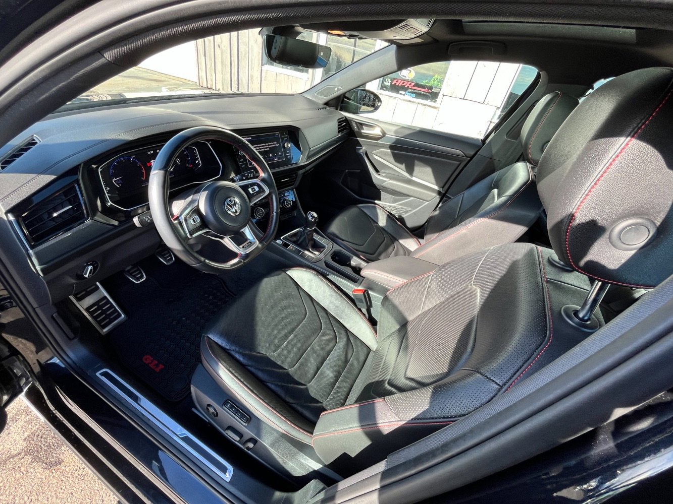 Used 2021 Volkswagen Jetta GLI Autobahn w/ GLI Autobahn Black Package image 31