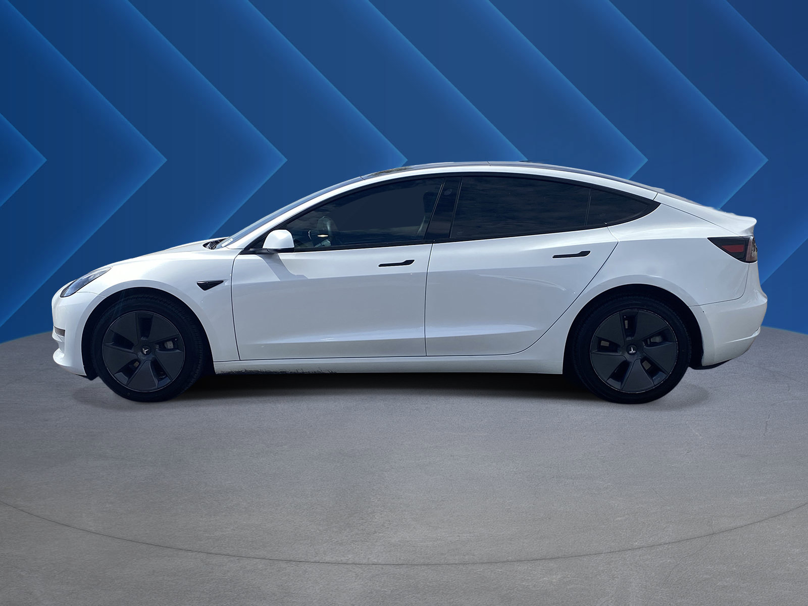 Used 2023 Tesla Model 3 Standard Range RWD image 6